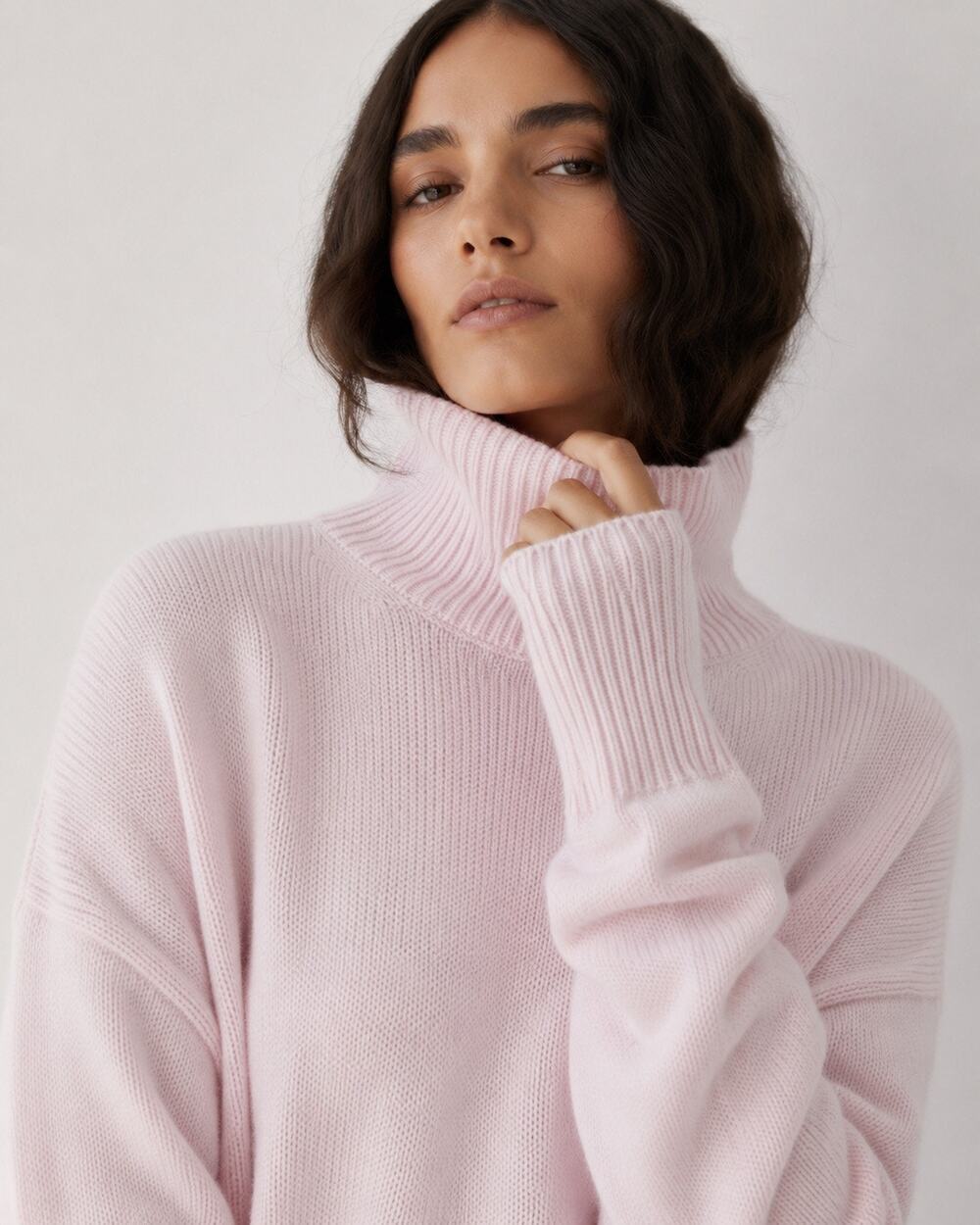 NWT NakedCashmere Pink 100% Cashmere Oversized Turtleneck Sweater Size M